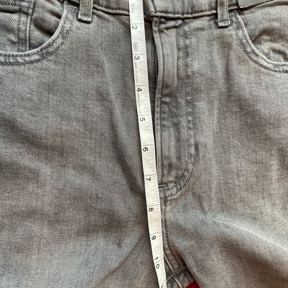 NWT EXPRESS Size 4R Women’s Grey Tapered Ankle High Rise Jeans - Picture 5 of 7